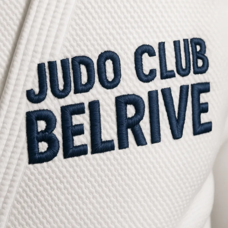 Judogi brodé texte club Belrive